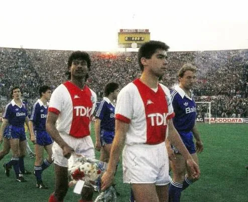 Ajax–Real Zaragoza, Recopa de Europa 1986/87.