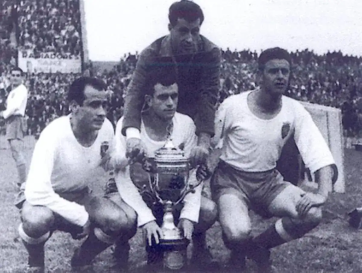 Imagen de archivo de la gran etapa de los años sesenta. Identificación exacta pendiente.