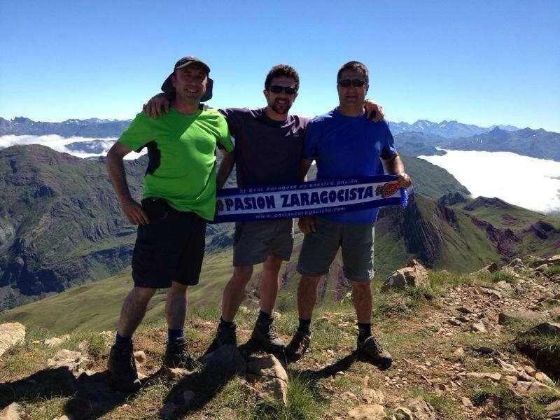 Rafa y Nano en Castillo de Acher en la en la Selva de Oza a 2400 m de altura