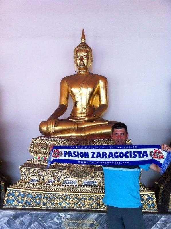Paco nos manda toda su fuerza y apoyo para hoy desde Bangkok...