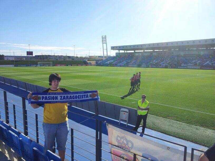 Dinho en el partido del Zaragoza contra el Castilla