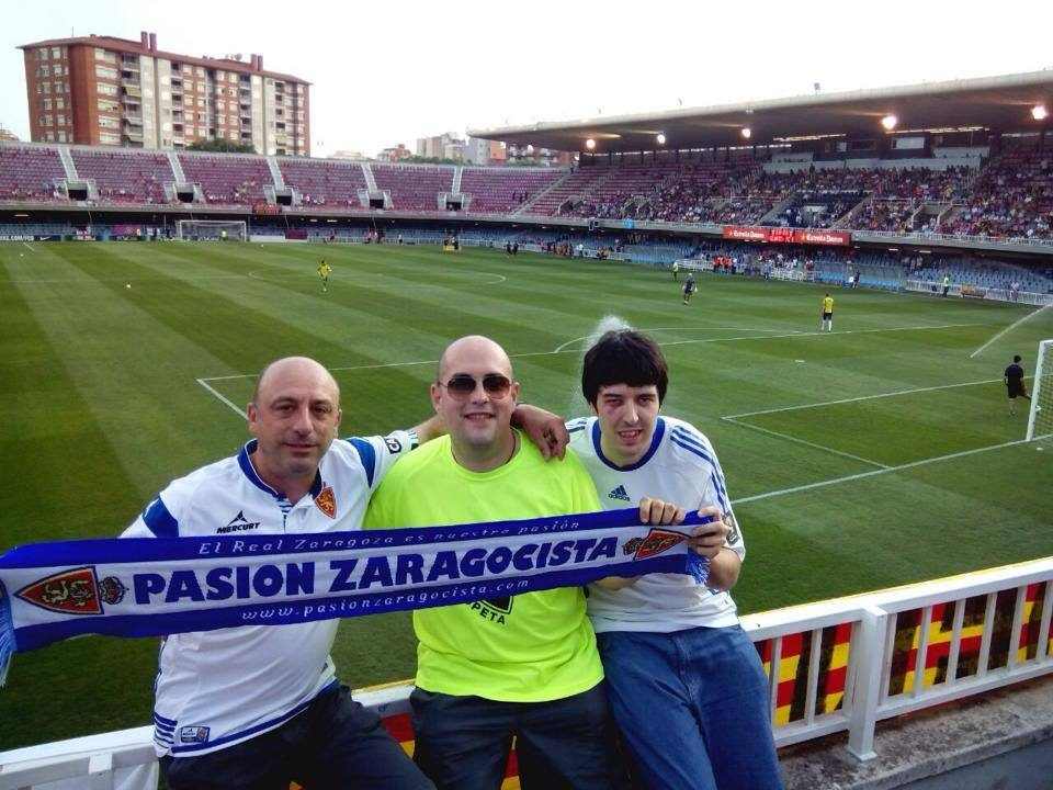 Poca gente en el Mini Estadi... Rafa, Sergio y Fer convencidos de ganar hoy