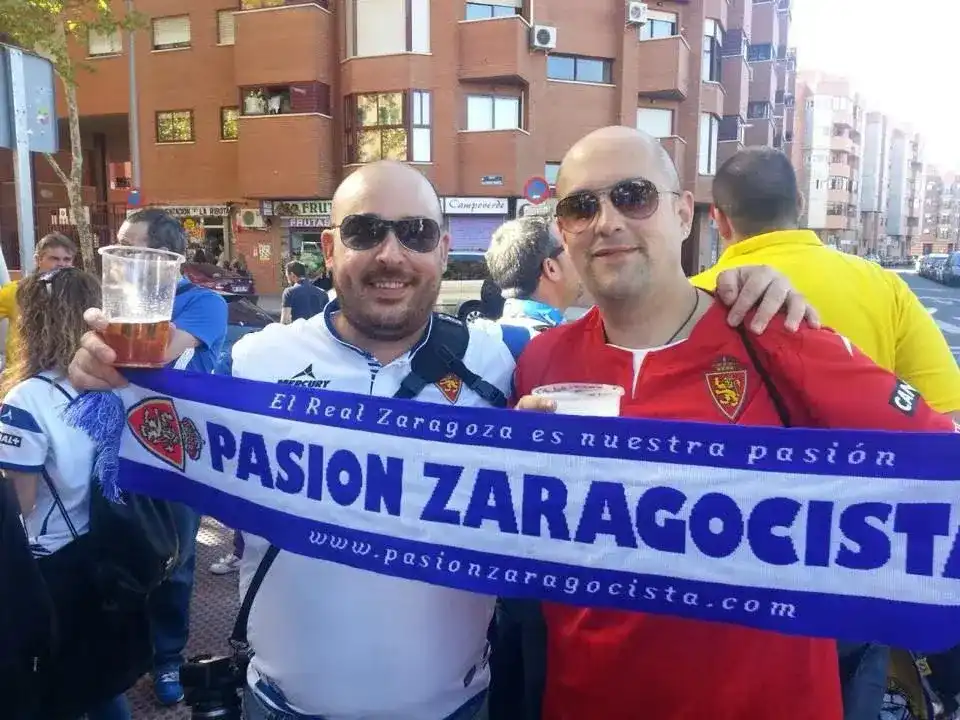 Gran ambiente en Alcorcón, los ánimos por todo lo alto!!!...