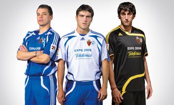 Camiseta_75_Aniversario.jpg